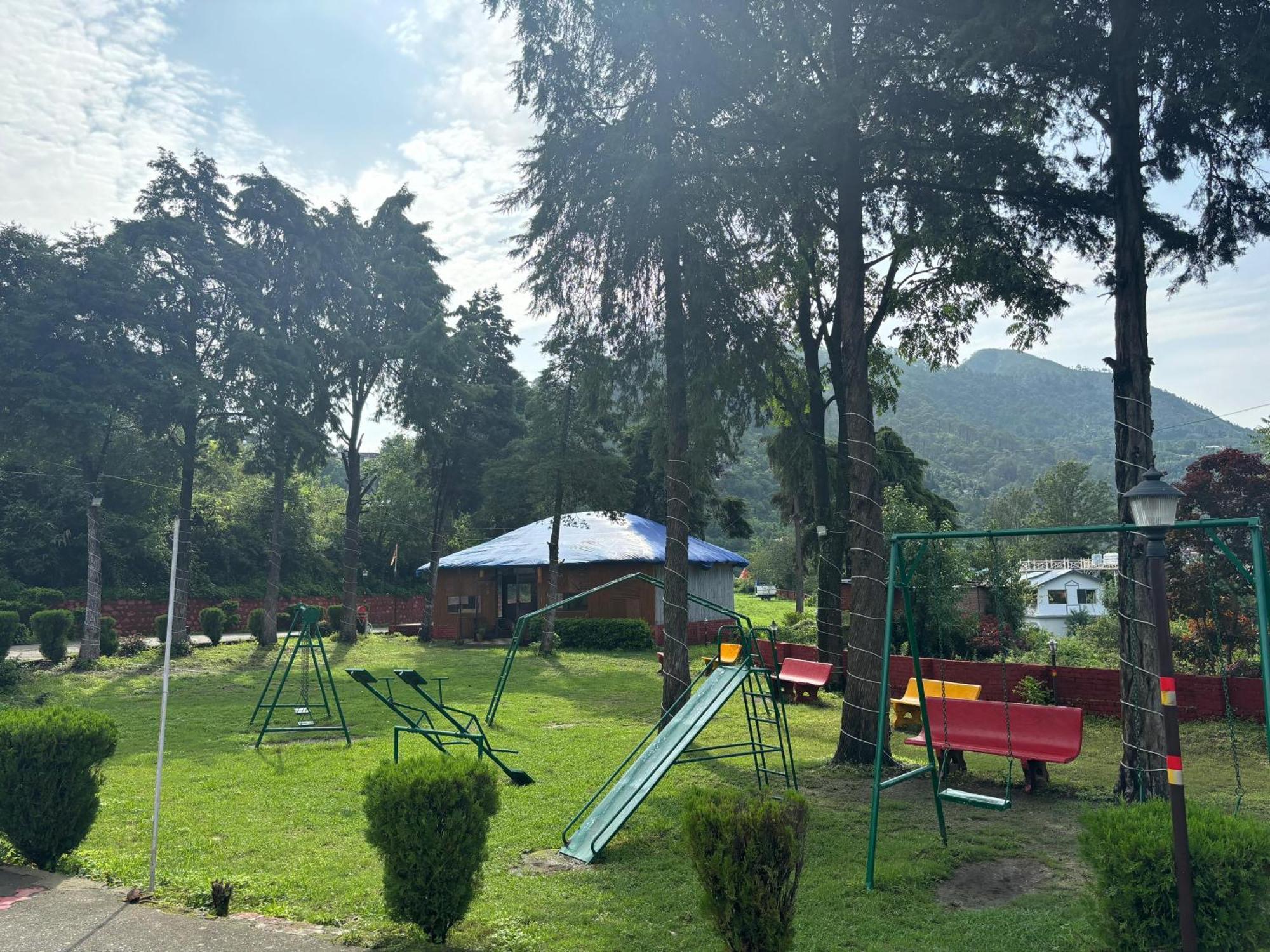 Shikha Resort Ewentbliz Bhīm Tāl Exteriör bild