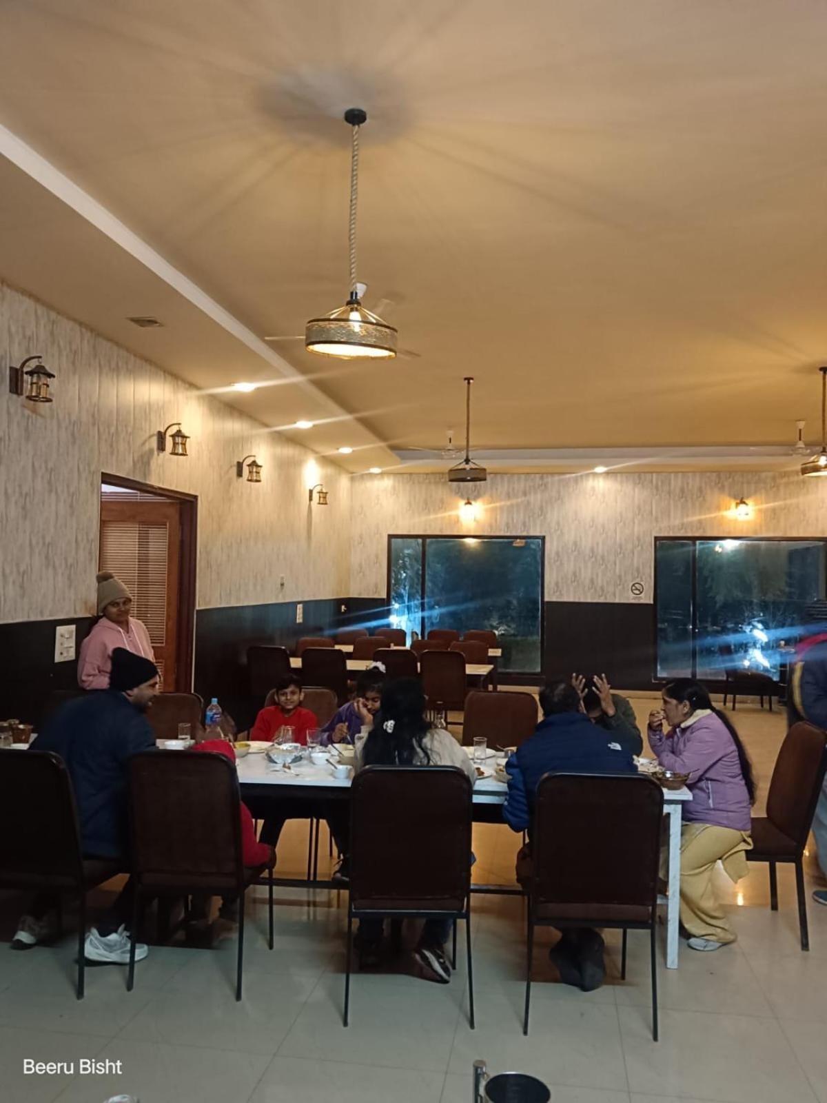 Shikha Resort Ewentbliz Bhīm Tāl Exteriör bild